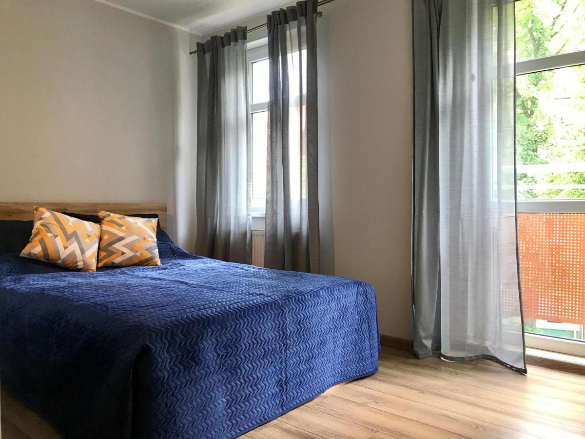 Apartament Matia Studio Apartment Jelenia Gora Luaran gambar